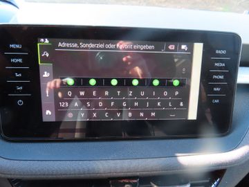 Fotografie 10 des Skoda Fabia Tour 1.0 DSG Navi LED ALU AHK