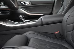Fahrzeugabbildung BMW X5 30d M-Pack*AHK*Mietkauf
