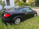 Renault Megane Cabrio - Renault Megane aus 2006 mit Diesel-Antrieb