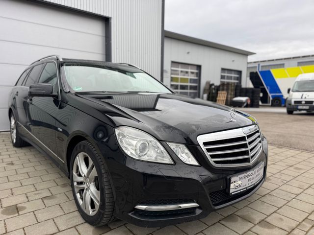 Mercedes-Benz E 220 E -Klasse T-Modell  BlueEfficiency