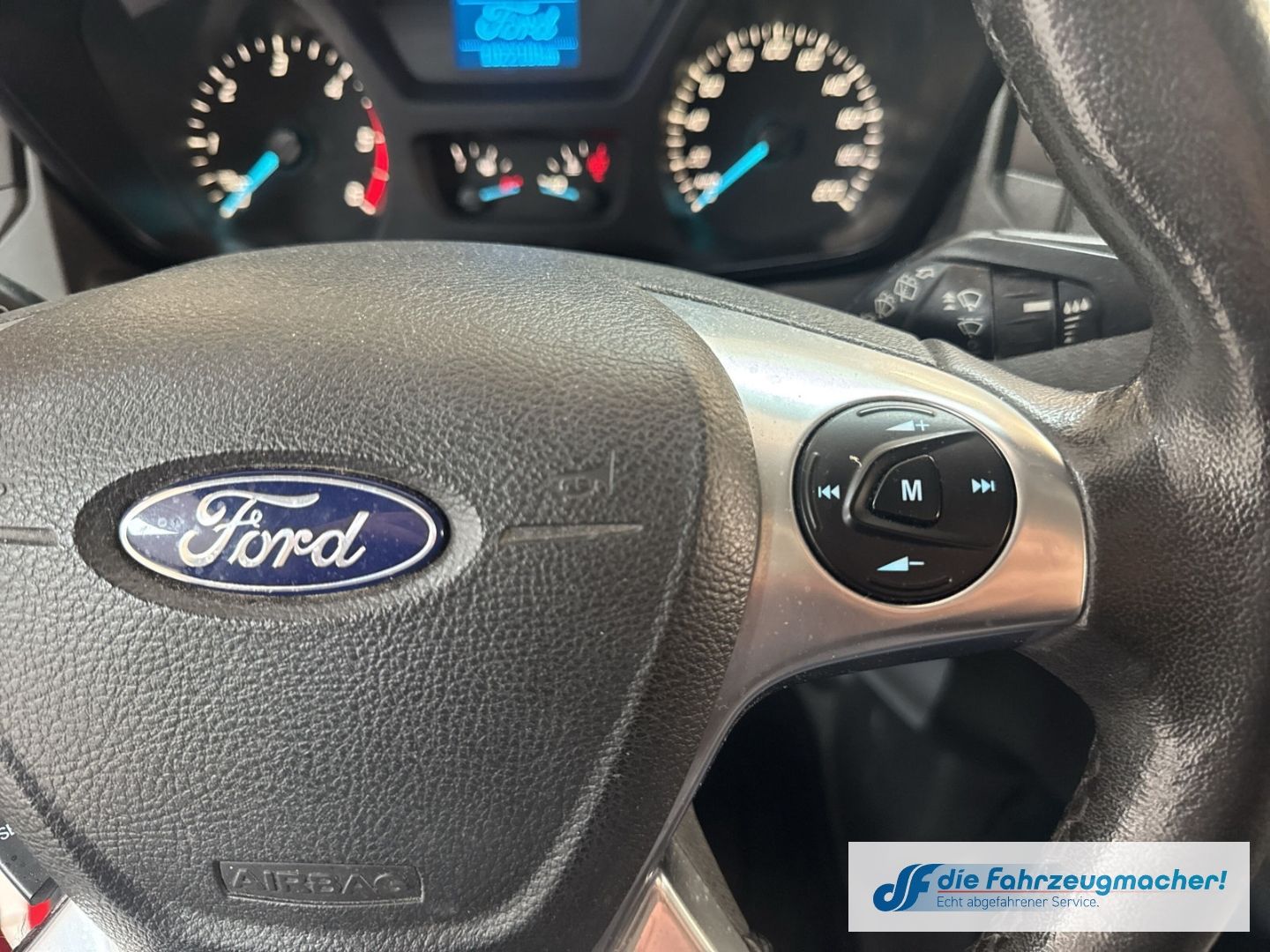 Fahrzeugabbildung Ford Transit Custom Tourneo 310 L1 Trend Temp *8472