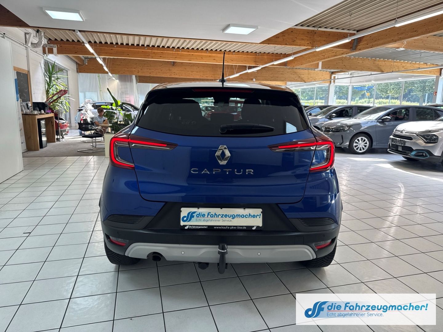 Fahrzeugabbildung Renault Captur II Experience LED ACC Fahrerprofil DAB SH