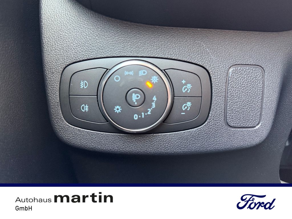 Fahrzeugabbildung Ford Puma 1.0 EcoBoost Titanium Design S/S AHK LED