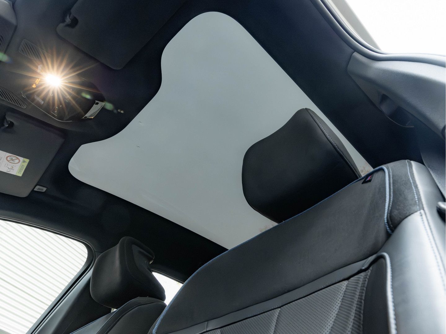 BMW iX3 50 xDrive - M-Sport - Pano - Highway Assista imagem 3