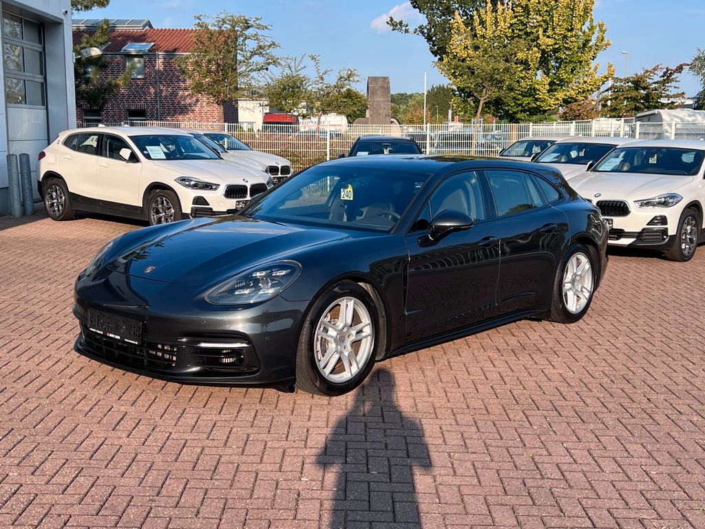 Image of Porsche Panamera