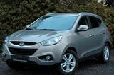 Hyundai ix35 4wd 2.0 *PDC*NAVI*ALLRAD*LEDER*AUTOMATIK* - Hyundai ix35 in Krefeld