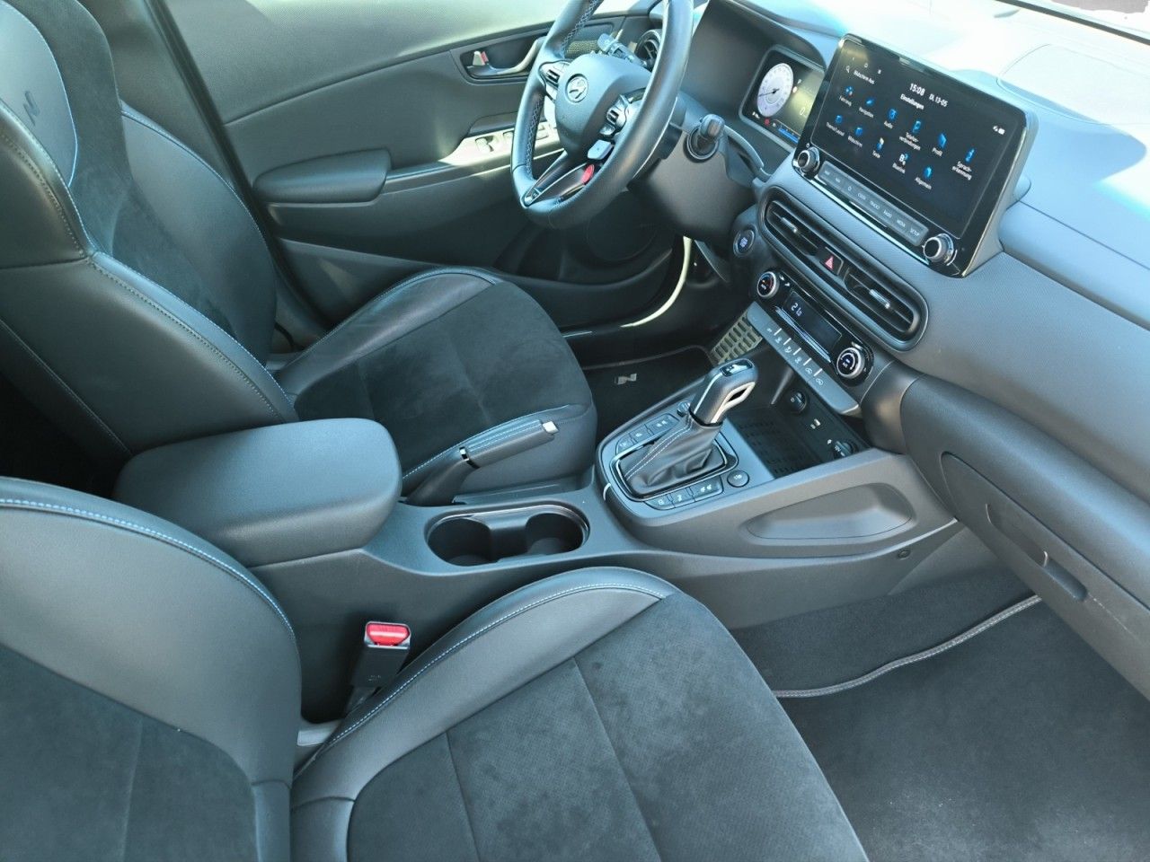 Fahrzeugabbildung Hyundai Kona N Performance 2WD - 8fach bereift Alu