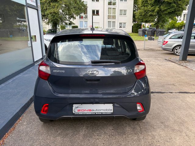 Fahrzeugabbildung Hyundai i10+CarPlay+NaviZB+Allw.LM+SHZ+BT+PDC+ACC