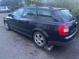 Audi A4 2.0 Avant - günstig, Bastler, export - : Kombi, Günstig