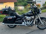 Harley-Davidson Ultra Glide - HARLEY-DAVIDSON ULTRA