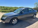 Ford Mondeo Ghia - Ford Mondeo aus 2004: Ghia