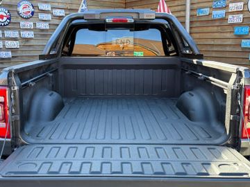 Dodge RAM - 8