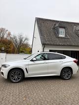 BMW X6 xDrive40d M Sportpaket - BMW X6 in Duisburg