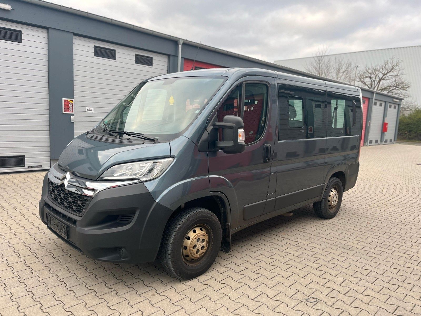 Citroën Jumper Kombi 30 L1H1 Live Blue-HDi 140 9SITZER