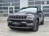Jeep Compass 1.3l T4-PHEV Upland 4xe - Jeep Compass: Upland