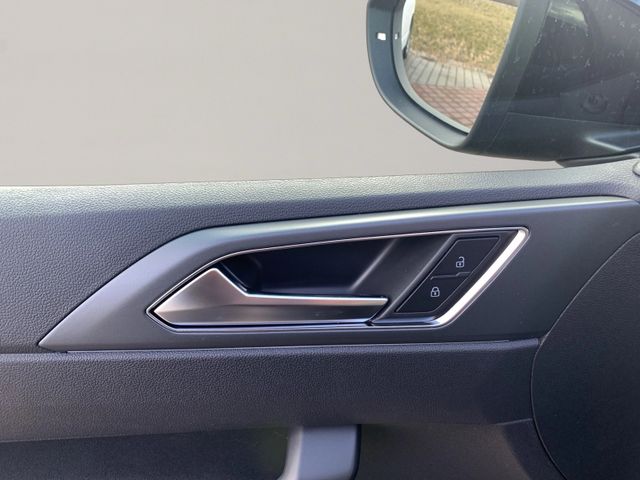 Taigo R-Line 1.0 TSI, Navi, RearView, ACC DSG