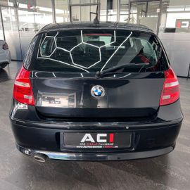 BMW 120 - 6