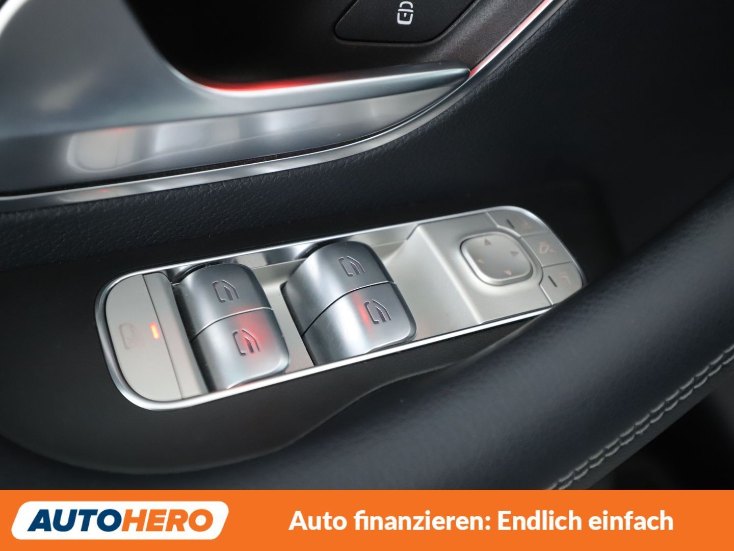 Mercedes-Benz GLE 450 Mild-Hybrid 4Matic AMG Line Aut. NAVI foto 25