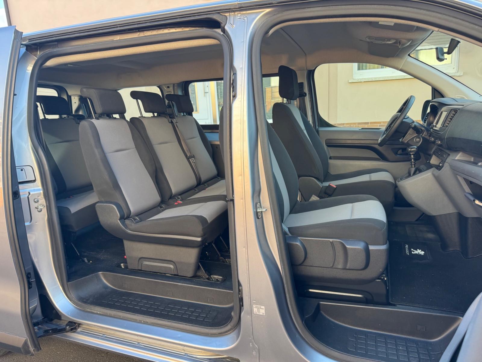 Peugeot Expert Traveller L2 8Sitzer 2xPDC+NAVI+Tempomat
