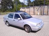 Volkswagen VW Vento GLX ADZ 90PS - Volkswagen Vento: Glx