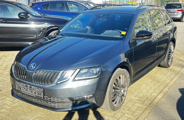 Skoda Octavia Combi Ambition 4x4 Navi PDC EFH LED AHK