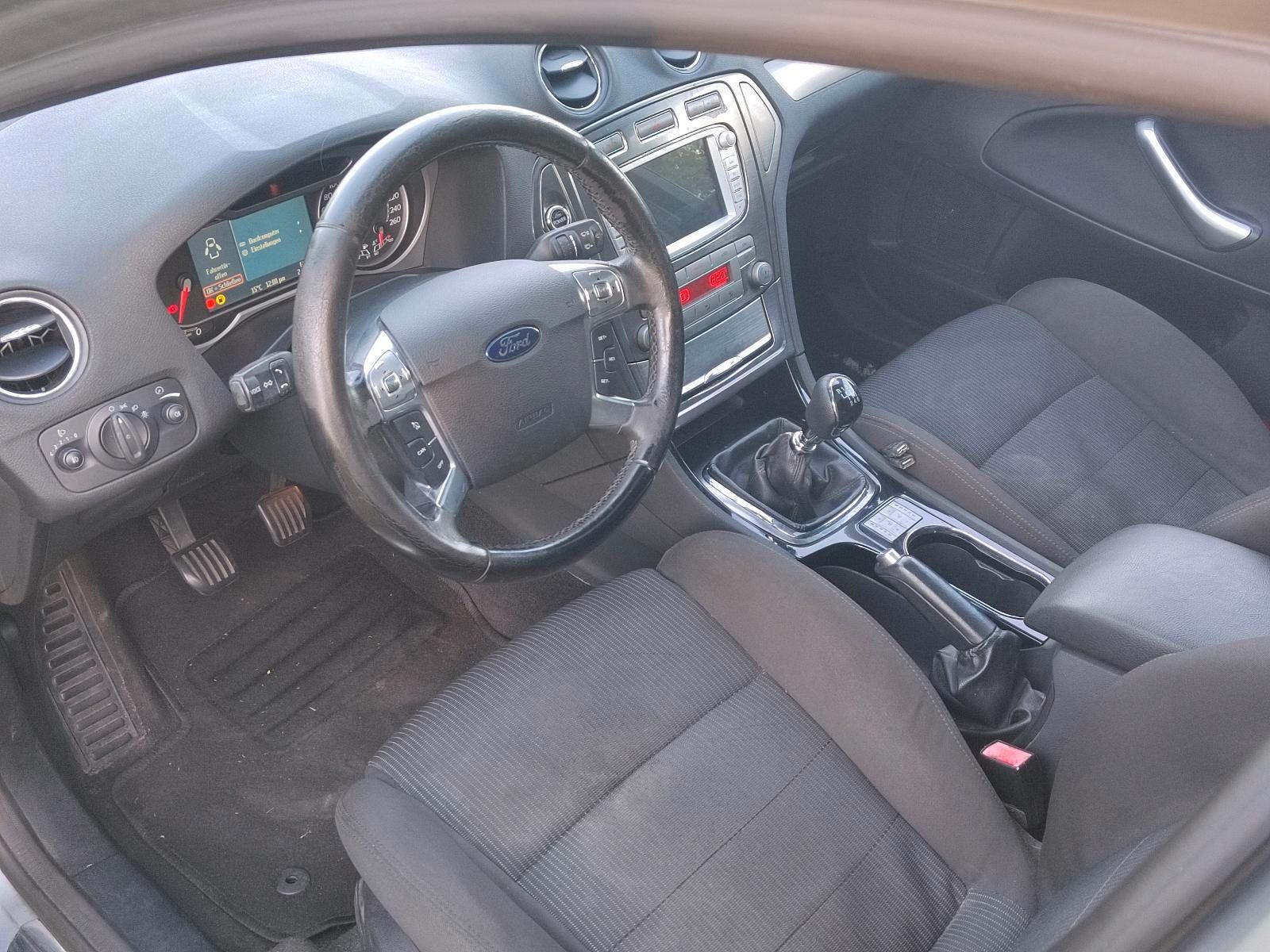 Ford Mondeo 2009 — photo 10