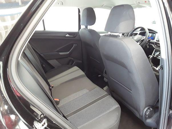 Volkswagen T-Roc LIFE 1.0TSI 116PS.LED.NAVI.CLIMA.5JGARANTI