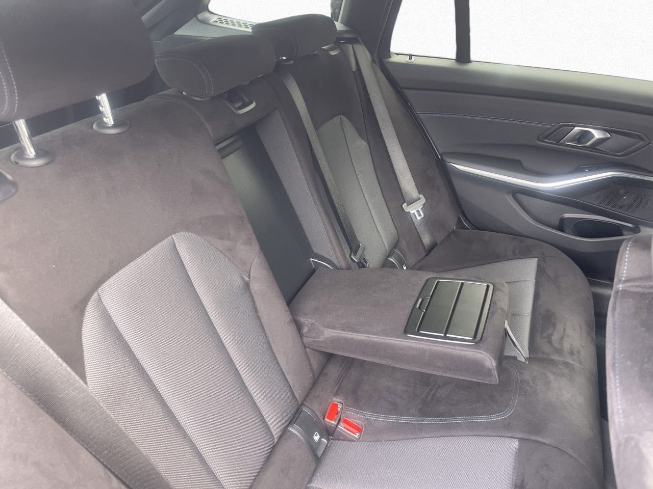 BMW 330 - Bild 14