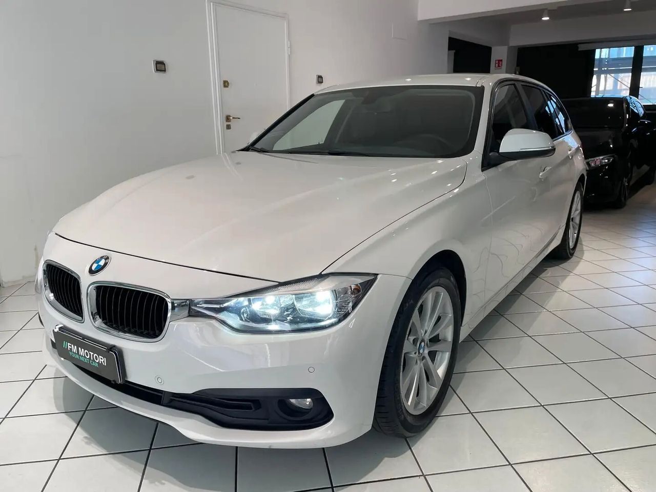 BMW 320
