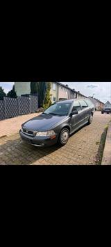 Volvo v40 Erste Hand - gebrauchte Volvo V40 aus dem Jahr 2003