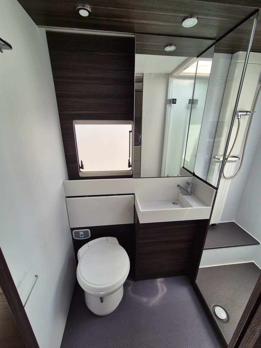 Fahrzeugabbildung Adria Astella 644 DP Backofen,ALDE,Klima,Markise,Cityw
