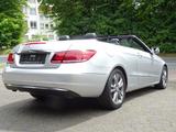 Mercedes-Benz E 250 d Cabrio BlueTec LEDER NAVI LED - Mercedes-Benz E 250: D