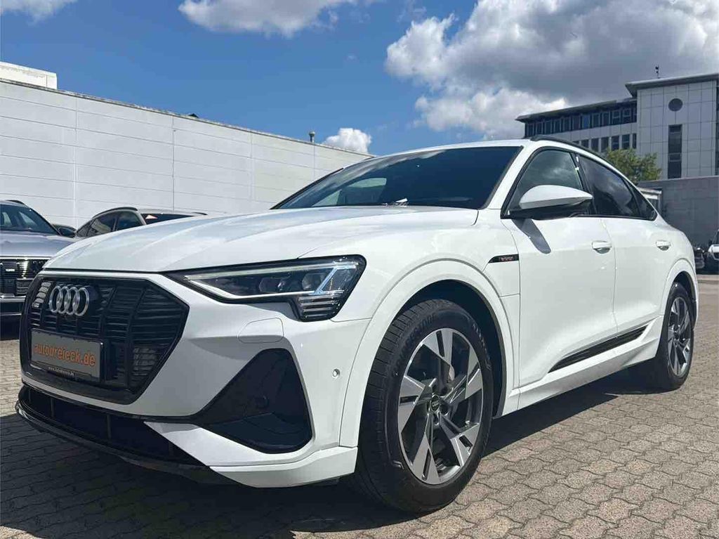 Image of Audi e-tron