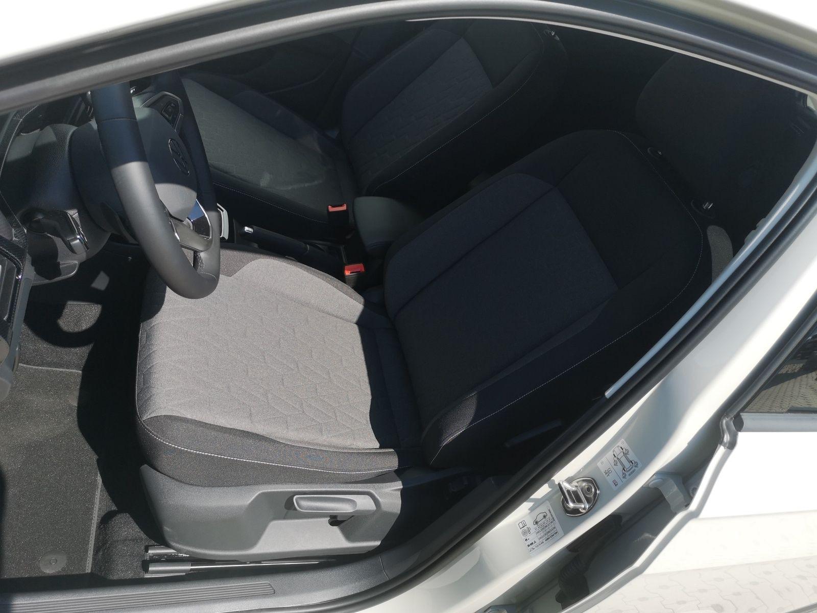 Volkswagen T-Cross Life 1.0 l TSI OPF 85 kW (116 PS) 7-Gang, миниатюра 14