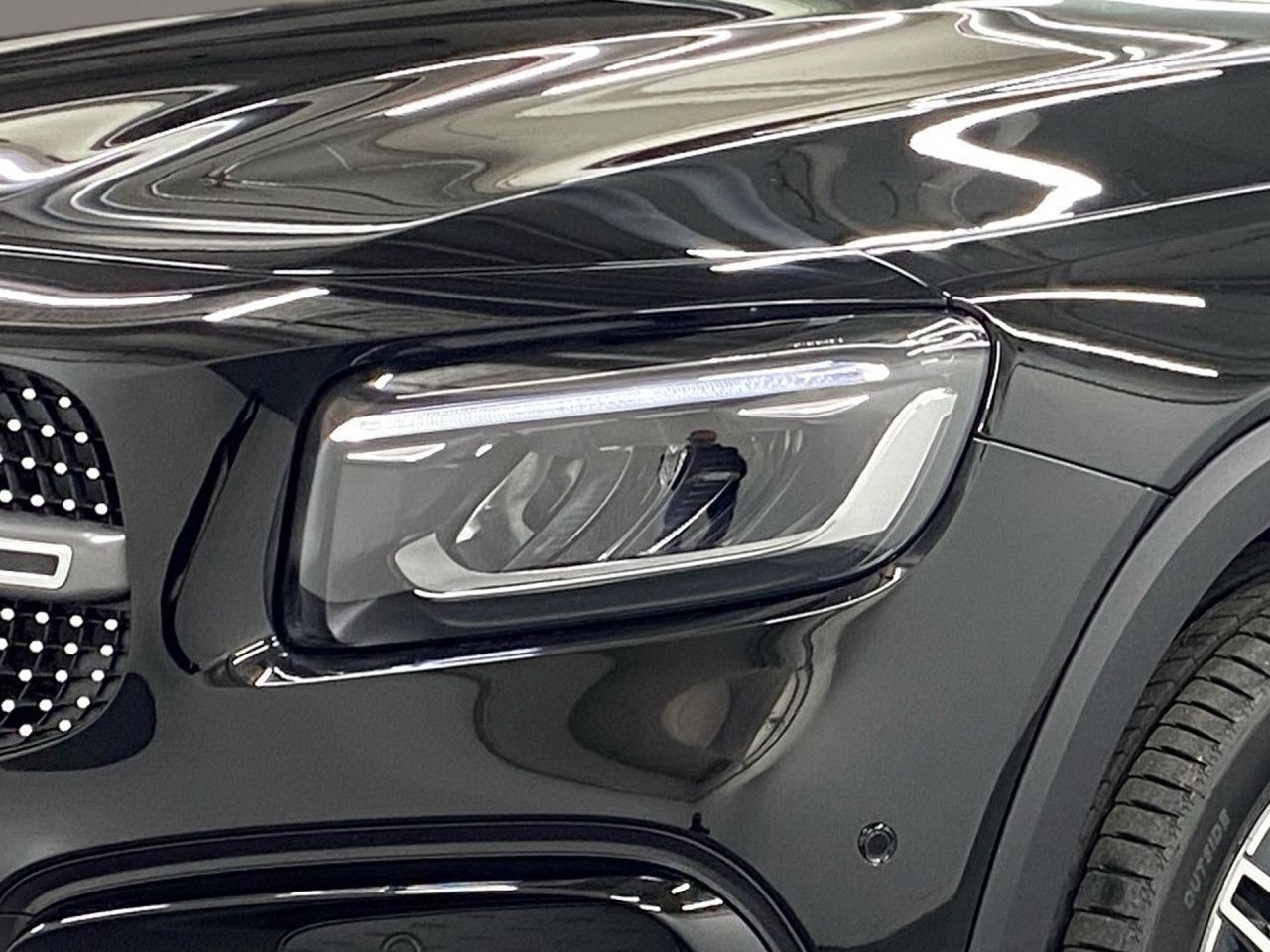 Mercedes-Benz GLB 220 d 4Matic AMG+360°+AHK+HANDS-FREE+DISTR foto 6