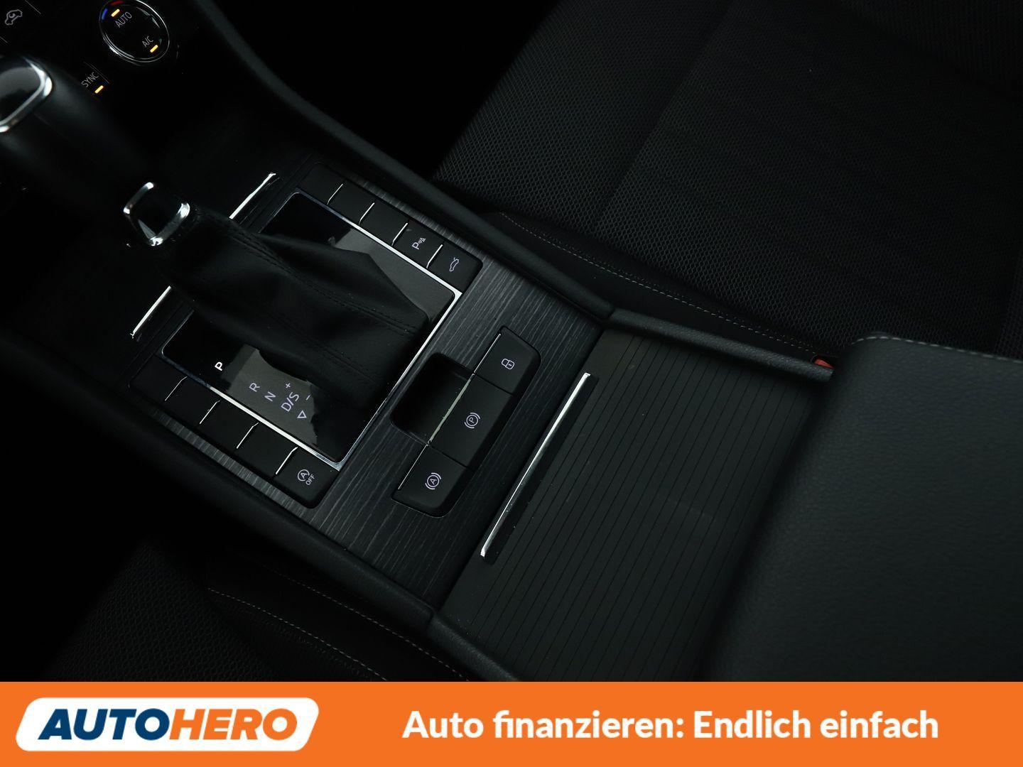 Skoda Superb 2.0 TDI Style Aut.*NAVI*ACC*PDC*SHZ*, миниатюра 24