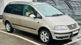 Volkswagen Sharan 1.9TDI tiptronic Highline Highline - Volkswagen Sharan mit Diesel-Antrieb: Kleinbus, Automatik, 1.9