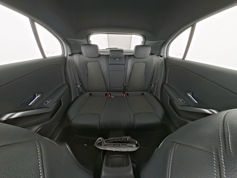 Mercedes-Benz A 180 Progressive LED DIST RFK AMBIENTE TW foto 5