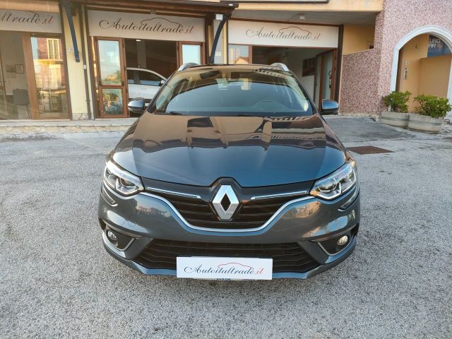 RENAULT ANDERE