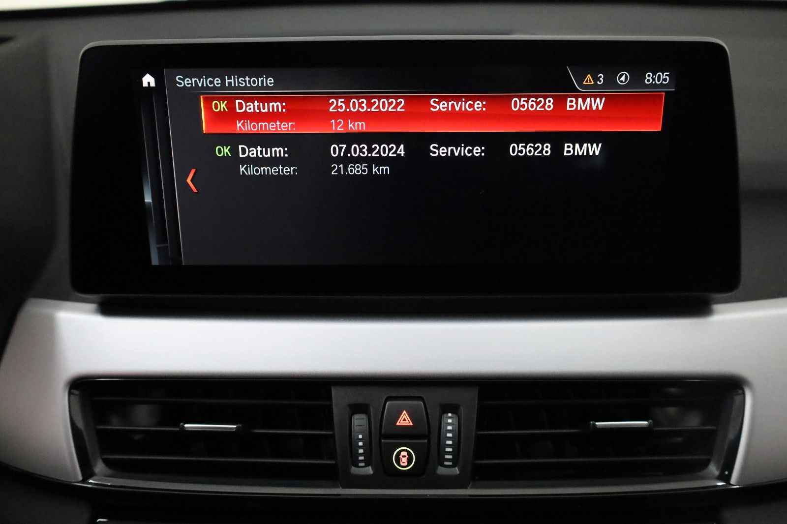 Fahrzeugabbildung BMW X1 xDrive 25e Advantage,Leder,Navi,Panorama,HUD