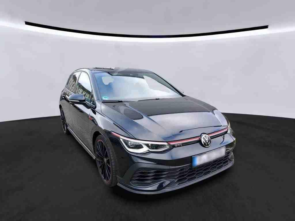 Volkswagen Golf VIII GTI CLUBSPORT EDITION 45 2.0 TSI AKRA
