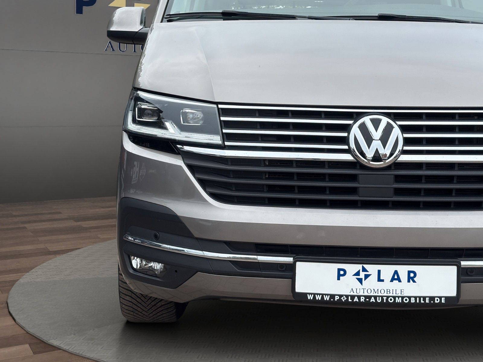 Fahrzeugabbildung Volkswagen T6.1 Multivan*Gen.6*AHK*Kamera*Zelt*Camper-Umbau
