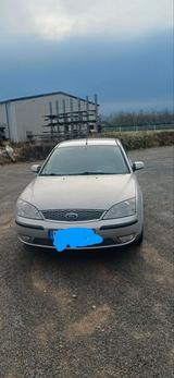 Ford Mondeo mit 1,8-Liter-Motor zu verkaufen - Ford Mondeo: Motor