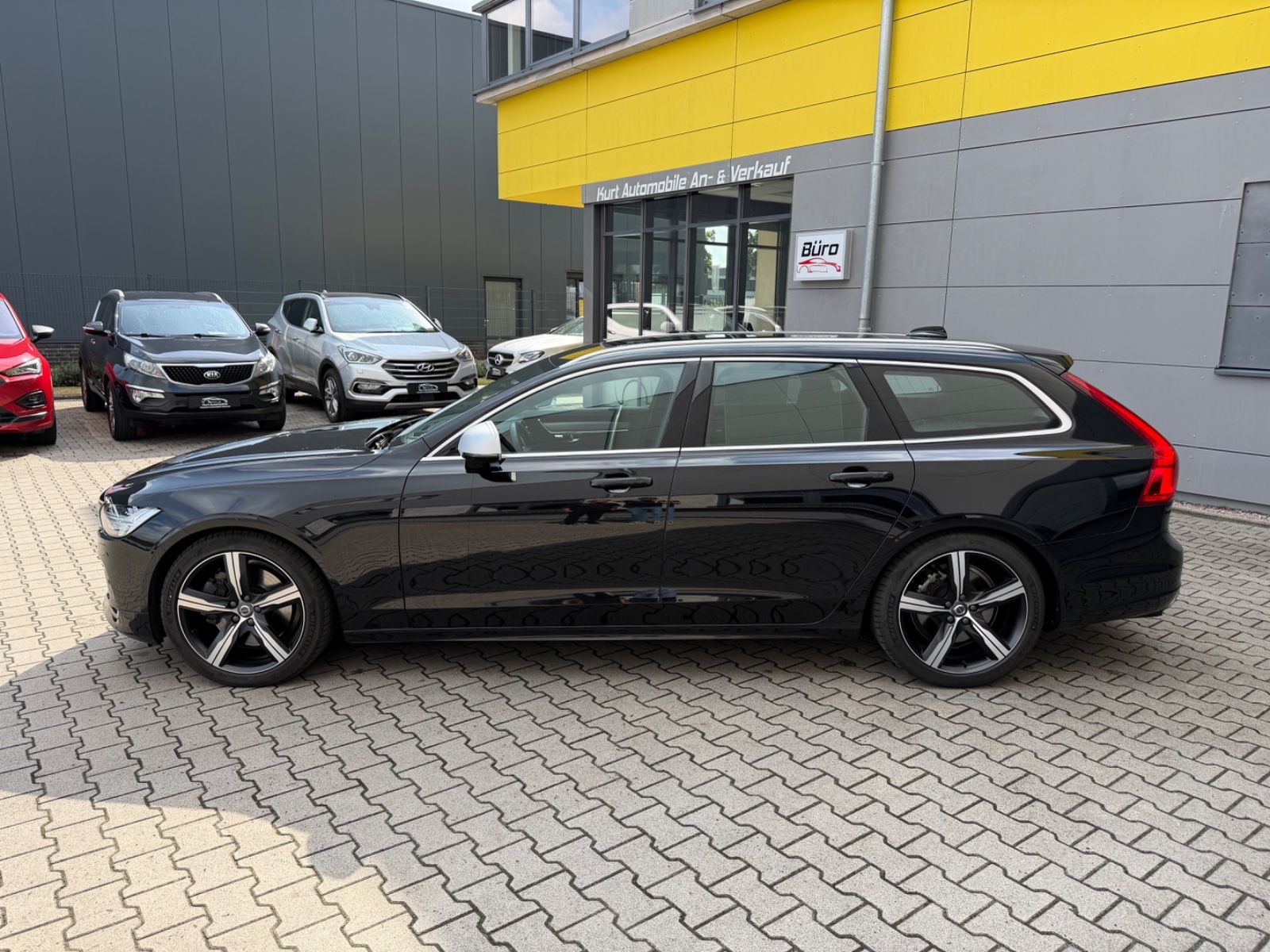Volvo V90 Kombi R Design AWD/ALLRAD/SPORTPAK*/PANO/KAM foto 4