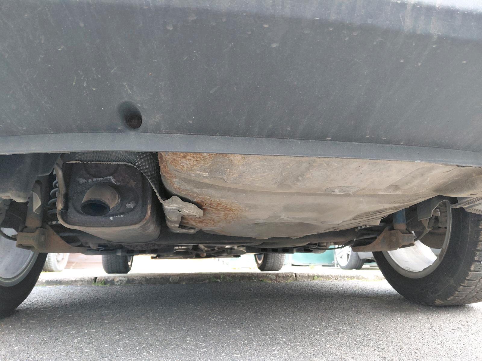 Volkswagen Touareg 2010 — photo 12