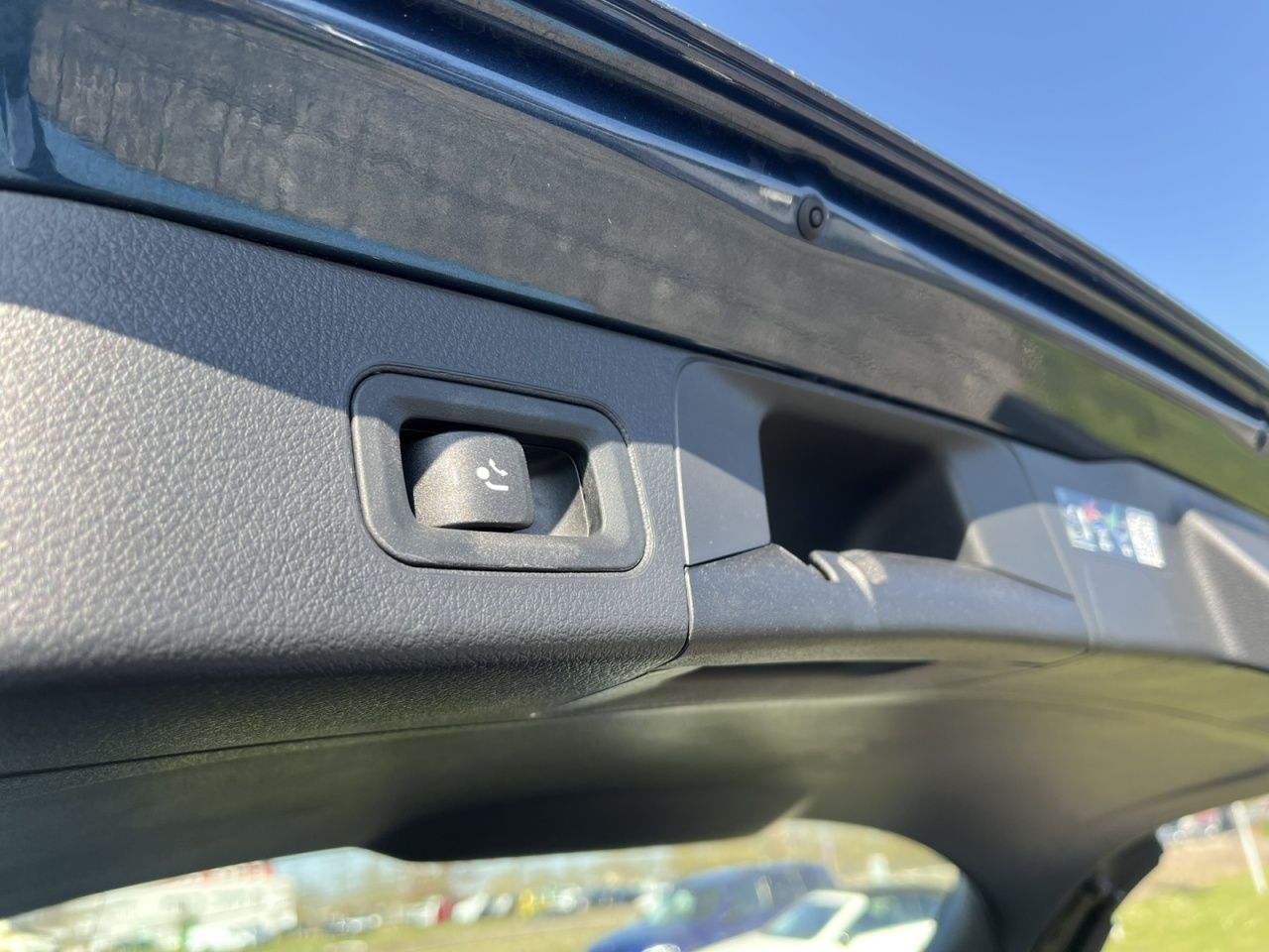 Mercedes-Benz B 200 d AMG+MULTIBEAM+AMBIENTE+AHK+KAM+LED+Keyl foto 22