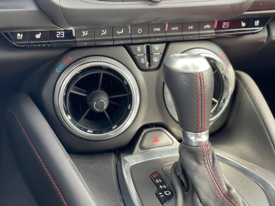 Fahrzeugabbildung Chevrolet Camaro 6.2 SS LT3 Leder belüft. Sitze Schiebed.