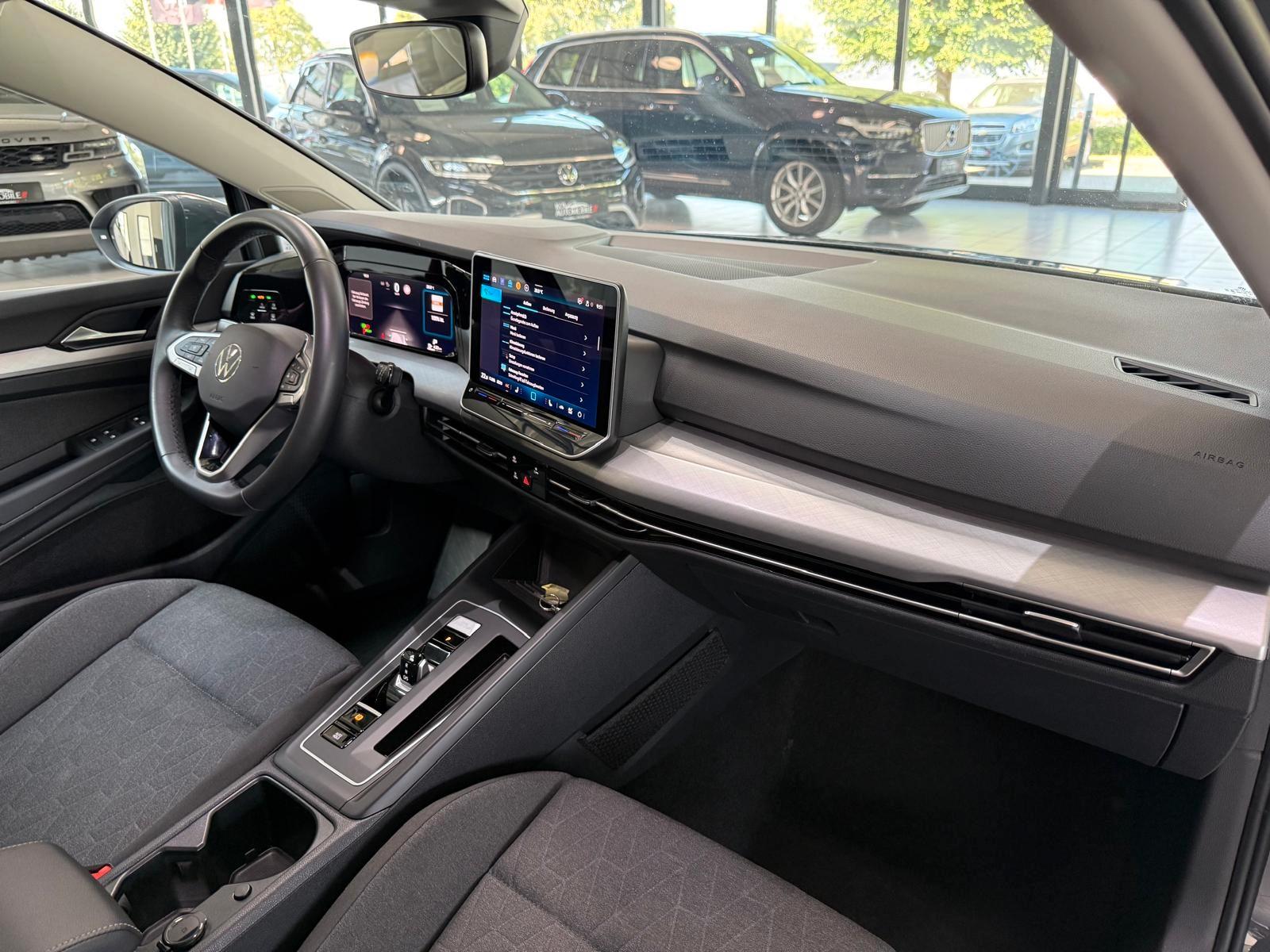 Volkswagen Golf VIII Lim. 1.5 eTSI 110 kW Life/LED/DSG, миниатюра 22
