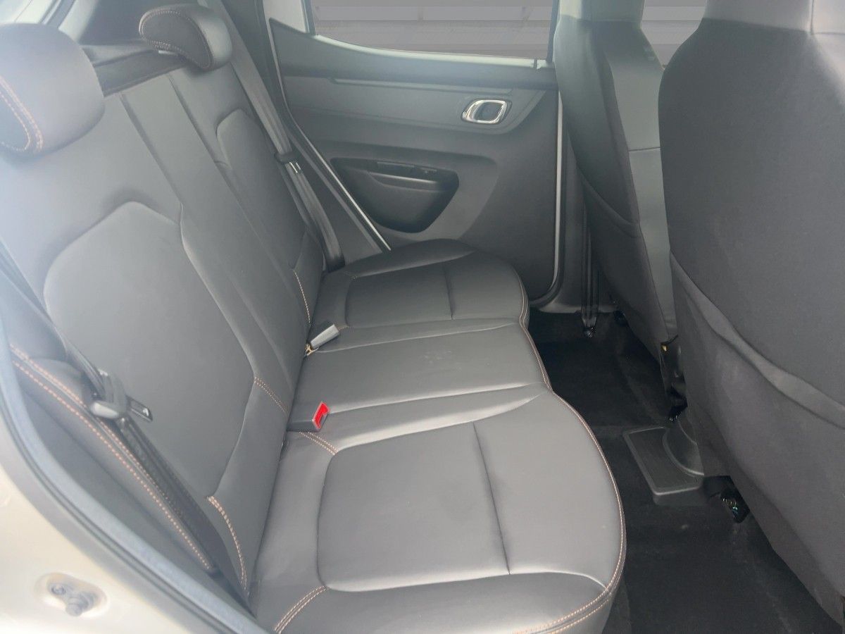 Dacia Spring - Bild 9