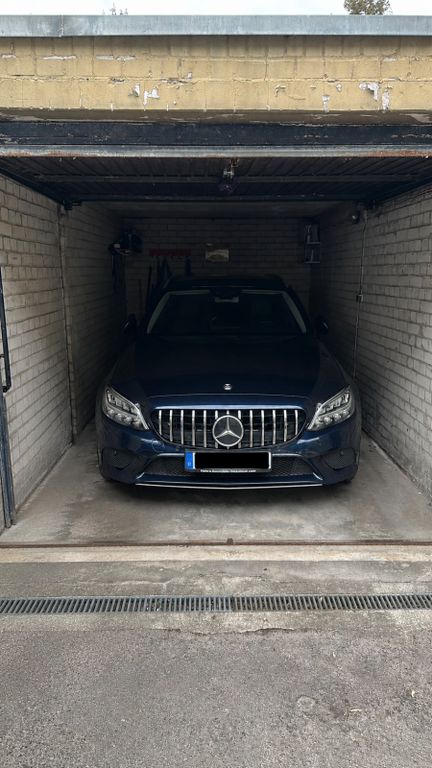 Image of Mercedes-Benz C 300